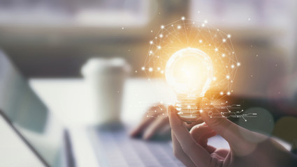 鹦鹉车漆比原厂漆好吗