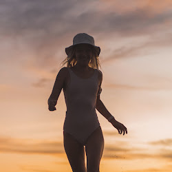 乒乓球拍为什么有腥味