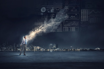 乒乓球拍为什么有腥味